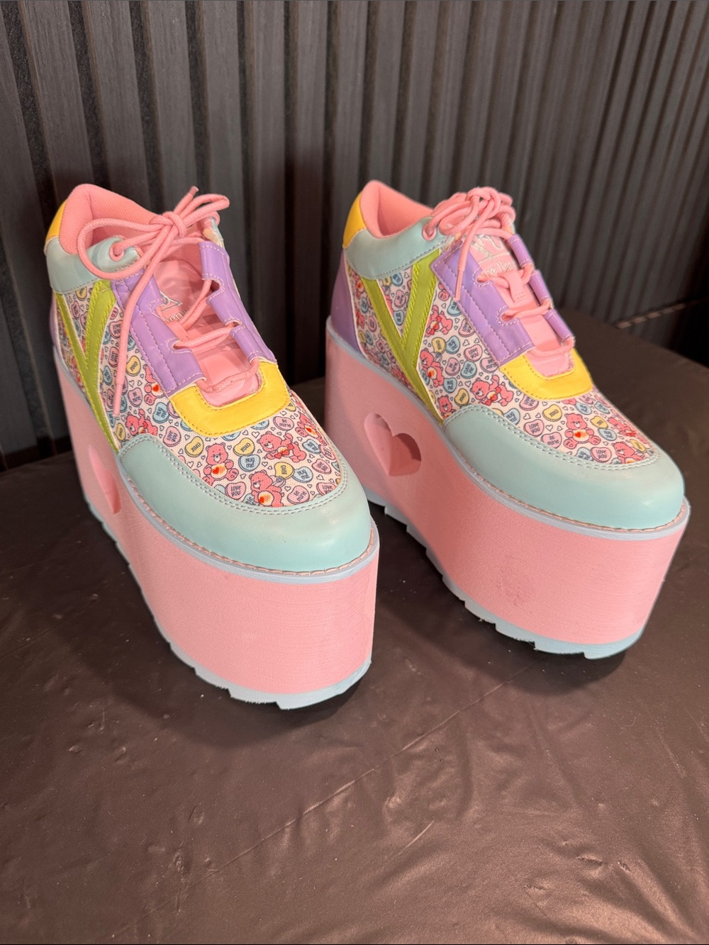 Yru Platform Heart Cutout Sneakers Care Bear Limited edition